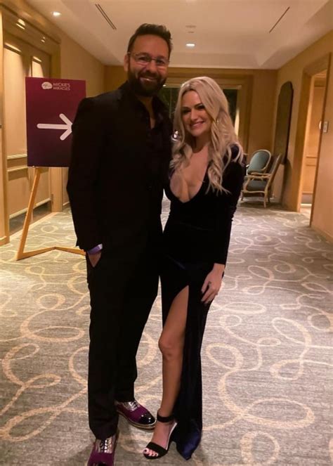 daniel negreanu wife amanda leatherman